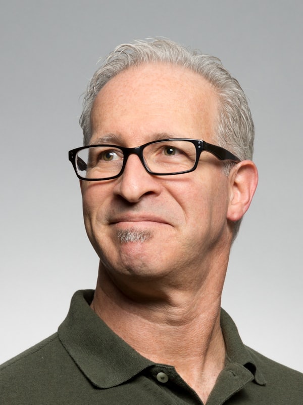 Andrés Vidal — Arquitecto Director